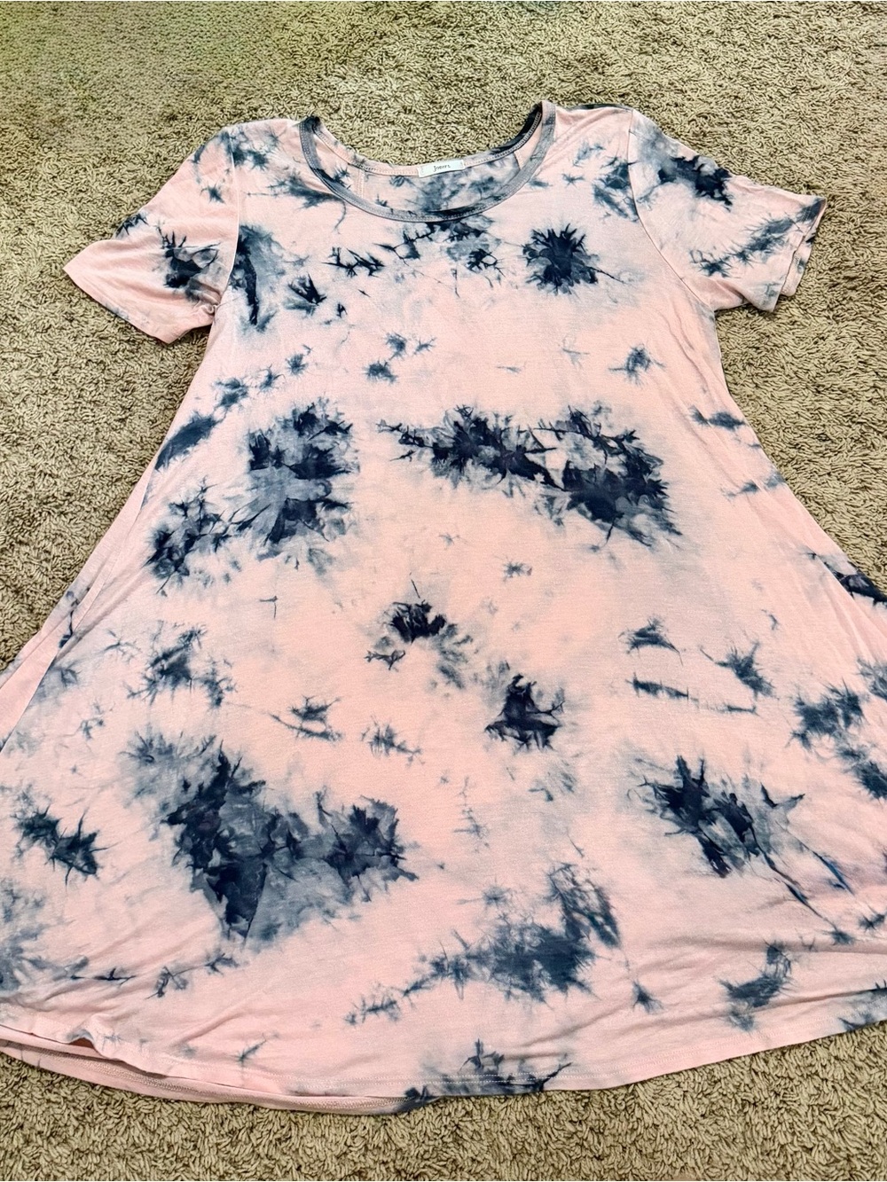 JODIFL Pink and Navy Tie-Dye Short Sleeve Swing Tunic